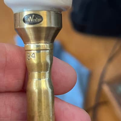Wedge 65MV hybrid trumpet mouthpiece top with 10 degree angle and Warburton B4 gold plated backbore Bild 5
