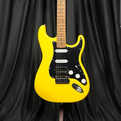 Fender Limited Edition American Ultra II Stratocaster HSS W/Case - Graffiti Yellow image 2