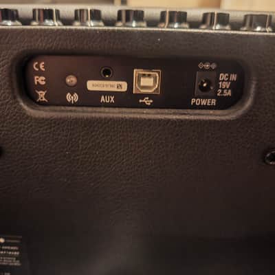 Positive Grid Spark 40 40-Watt 2x4" Modeling Guitar Combo image 9