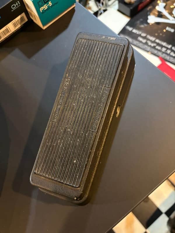 Dunlop Cry Baby Wah