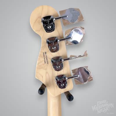 Fender American Performer Jazz Bass with Maple Fretboard 2024 - Satin Surf Green image 8