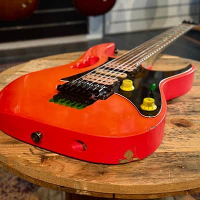 Ibanez JEM777SK 1988 - Shocking Pink image 18