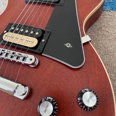 Like New! 2020 Gibson Les Paul Traditional Pro V Cherry W/ HP Switching + Original Case image 4