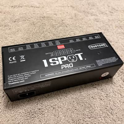 Truetone 1 SPOT Pro CS12 Power Supply w/Box, Cables, Mounting Brackets and Manual image 3