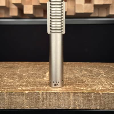 Royer Labs R-121 Ribbon Microphone. R121 R 121 image 5