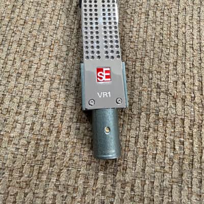 sE Electronics Voodoo VR1 Passive Ribbon Microphone 2021 - Present - Vintage Edition Green Hammered image 1