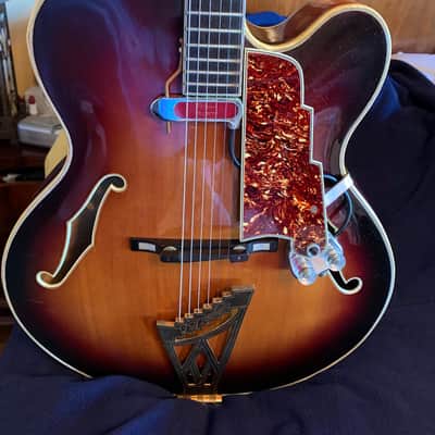 D'Angelico New Yorker 1954 Amber Sunburst w/original Lifton hardshell case image 15