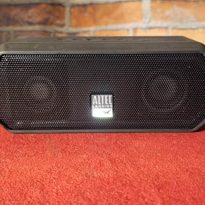 Altec Lansing Hydrajolt Bluetooth Speaker w/ Original Box image 2