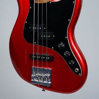Fender Modern Player Short Scale Jazz Bass 2013 - Candy Apple Red image 3