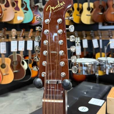 Fender "Villager" 12 strings electric/acoustic guitar, aged natural finish with soft case - Open Box image 5