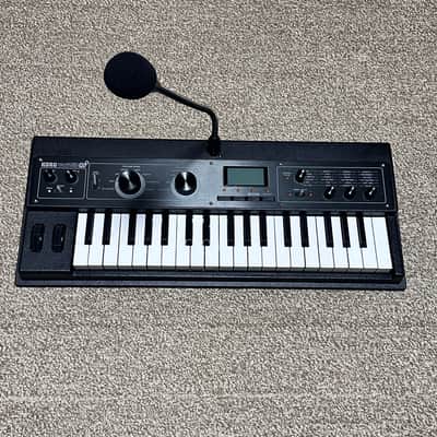 Korg microKORG XL+ 37-Key Synthesizer/Vocoder
