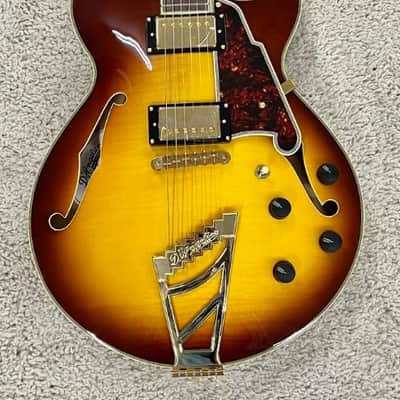 D'Angelico Excel SS Electric Guitar #DAESSITBGTCBE Iced Tea Burst w/Case image 1