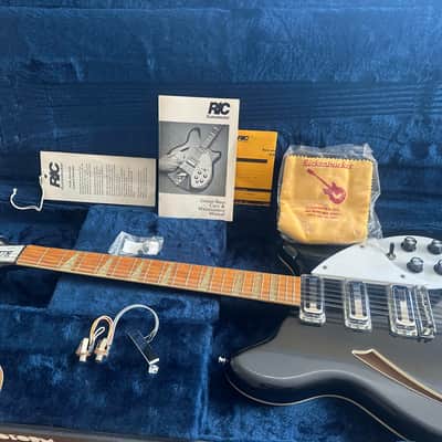 Rickenbacker 370/12RM Roger McGuinn 1990 - Jetglo (overrun model?) image 12