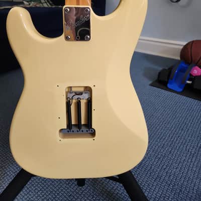 Fender American Standard Stratocaster 1996 - cream image 7