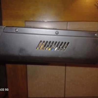 Acoustic B300HD 300W Bass Amp Head image 5