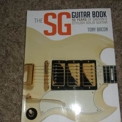 20 Gibson, Fender, Les Paul, Stratocaster, Telecaster Reference Books image 5