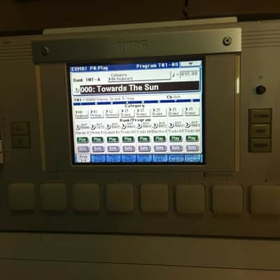Korg M3 88 Weighted keys keyboard , Touch Screen LCD ,Clean //ARMENS// image 4