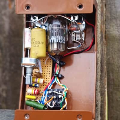 J.Drawbridge Audio Bourbon Drive 2025 - Bourbon powder coating image 2