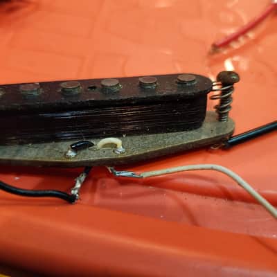 FENDER STRATOCASTER PICKUP 1976 grey bottom, rewound, reads 5.83 image 6