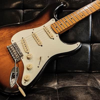 Fender Eric Johnson Stratocaster with Maple Fretboard - 2-Color Sunburst image 1