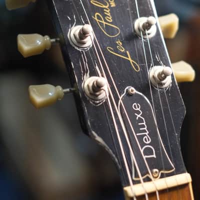 Gibson 2001 Les Paul Deluxe, Ebony (Pre-Owned) image 8