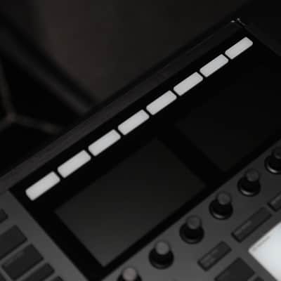 Native Instruments Maschine MK3 2017 - Black image 6