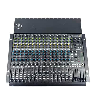 Used Mackie 1604 VLZ4 Mixing Console image 1