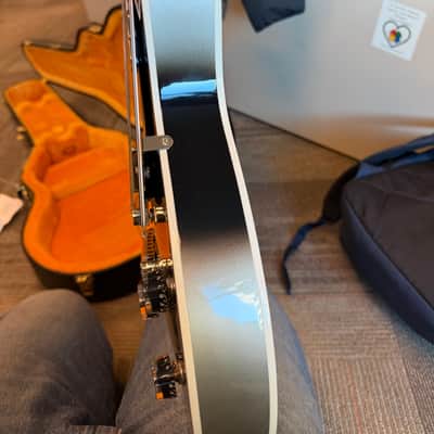 Gibson Les Paul Custom 2025 - Silver burst image 3