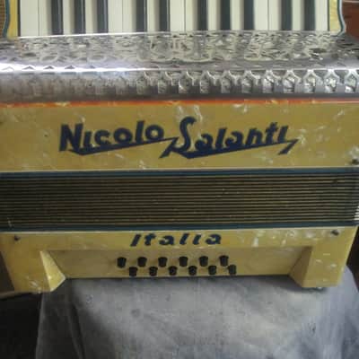 Nicolo Salanti Accordion 12 Bass 1930's RARE  Clean image 6