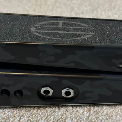 Dunlop DB01B Dimebag Signature Cry Baby From Hell Wah 2020 - Present - Black Camo image 6