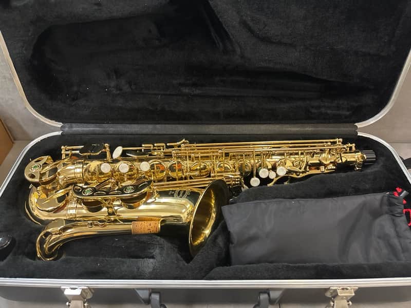 Unison 5002 Alto Saxophone 1990s - brass image 1