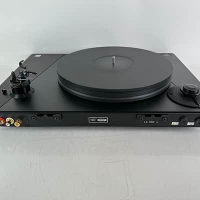 Mobile Fidelity MoFi UltraDeck Turntable w/ Dust Cover & MasterTracker Cartridge image 13
