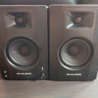 M-Audio BX4 BT + 2x 1m Jack cables image 2