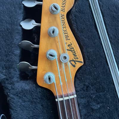 Fender Precision Bass with Rosewood Fretboard 1970 - 1983 - Black image 4