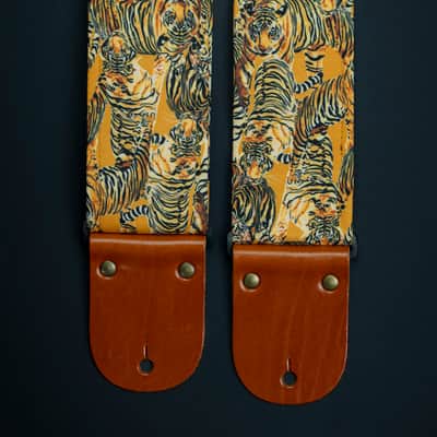 Mr.Strapsky Eye Of The Tiger Wide Guitar Strap with Italian Satin image 5
