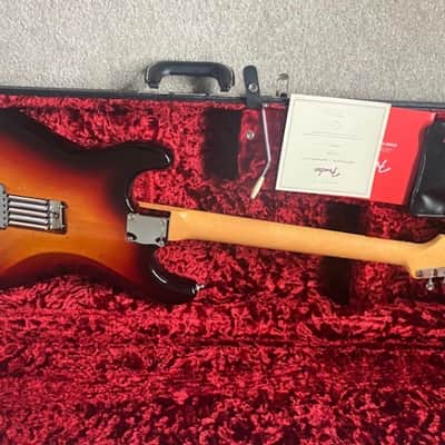 Fender American Original '60s Stratocaster with Rosewood Fretboard 2018 - 2022 - 3-Color Sunburst image 3
