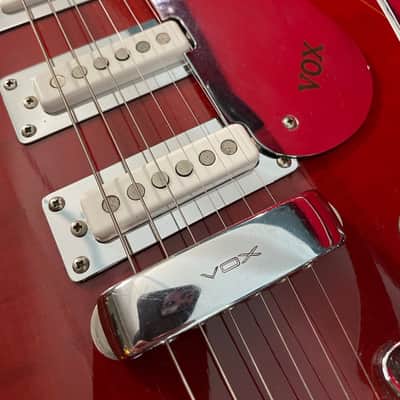 Vox Mark VI 1967 - Cherry image 17