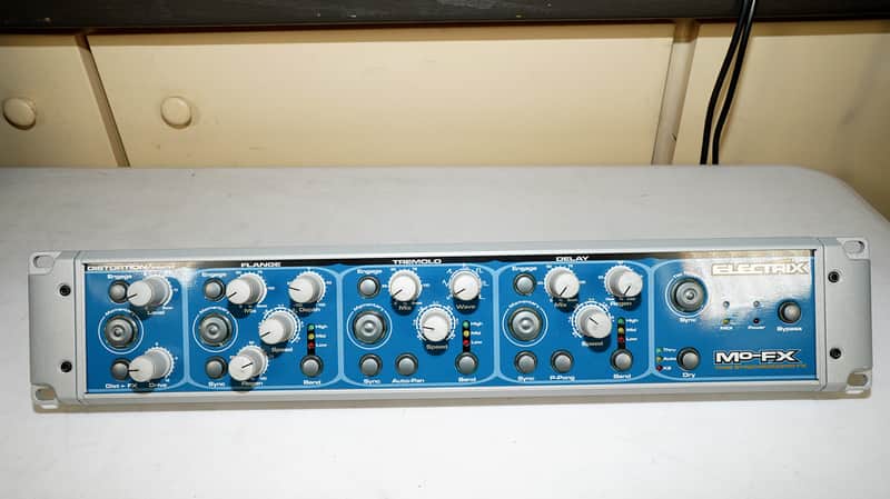 Electrix Mo-FX Time Synchronized Effects Unit 2000s - Blue image 1