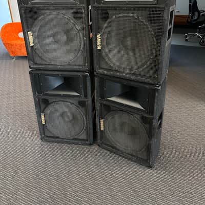 Yamaha SM15IV Club Series 15" Passive Monitors + QSC 900w Power Amp image 9