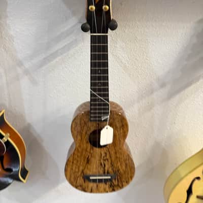 Rebel Double Creme Ukelele image 6
