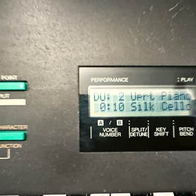 Yamaha DX-21 Vintage FM Synthesizer Made in JAPAN - 1984. SERVICED. Works and Sounds Great ! image 9
