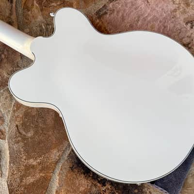 Gretsch G5622T-140 140th Anniversary Electromatic Double Platinum Center Block 2023 - Present - Two-Tone Stone Platinum / Pearl Platinum image 6
