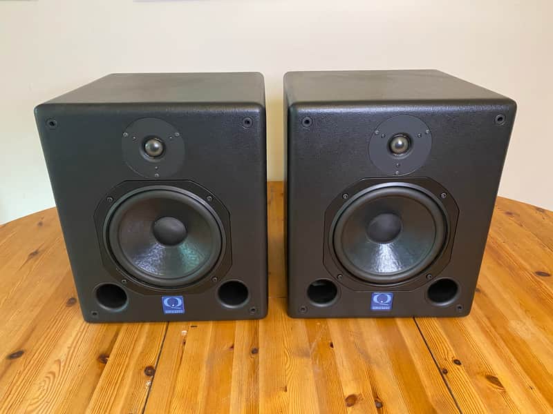 Quested V2108 - Excellent Condition + Original Boxes image 1