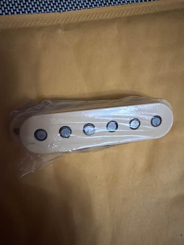 DiMarzio DP174CRU 2025 - Cream image 1