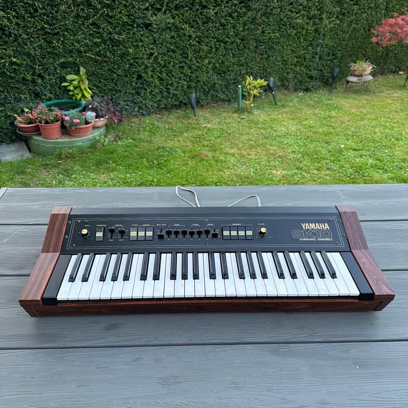 Yamaha SK-10 | Reverb Canada