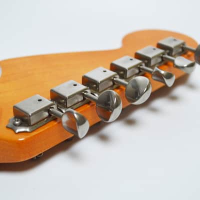 Fender American Vintage '62 Jaguar 2000 - 2012 - 3-Color Sunburst image 17