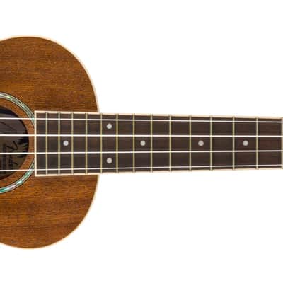 Fender Zuma Concert Ukulele - Walnut Fingerboard - Natural image 7