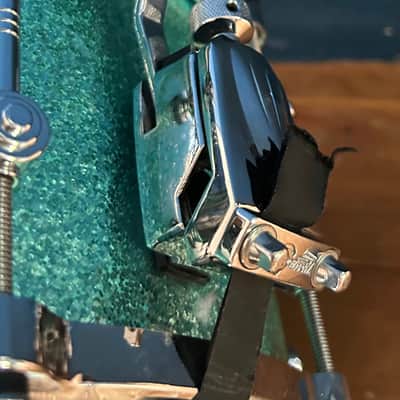 Gretsch New Classic Maple Snare 14×6.5 – Turquoise Glitter image 12