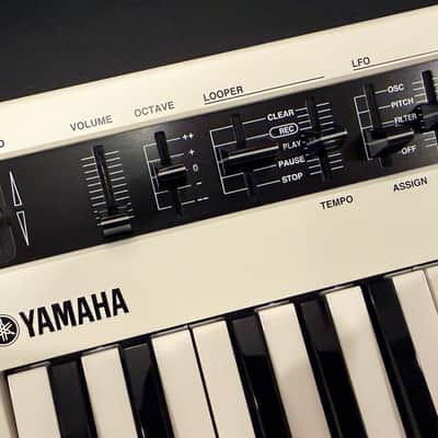 Yamaha Reface CS Virtual Analog Synth - White - Excellent Condition image 4