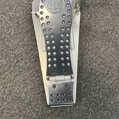 DW DWCPMDD2 Machined Direct Drive Double Bass Drum Pedal with Bag - Pre Owned image 10